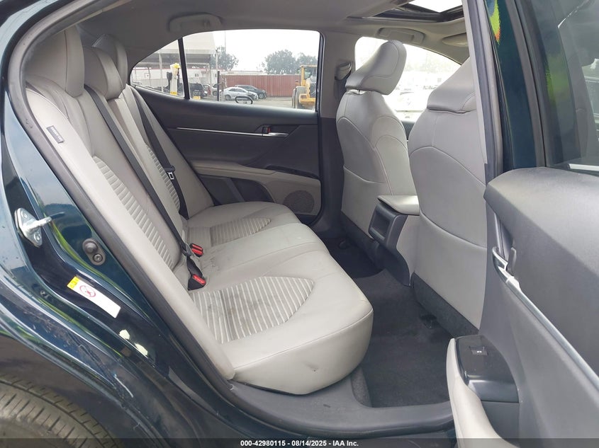 2018 Toyota Camry Se VIN: JTNB11HK6J3011209 Lot: 42980115