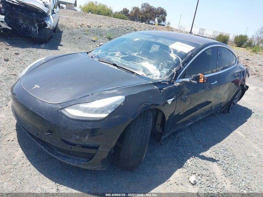 Vin: 5yj3e1eaxjf171914, lot: 43474142, tesla model 3 long range/mid range 20182