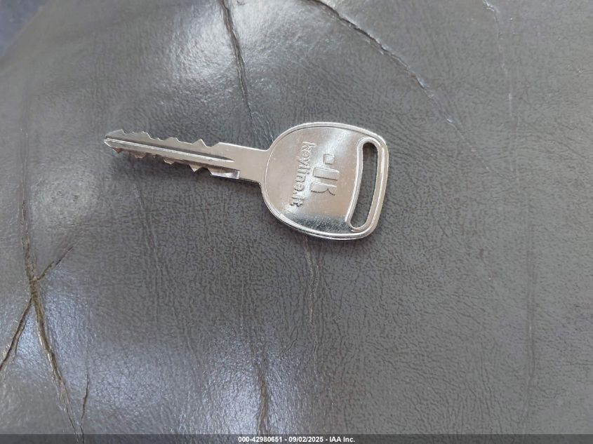 2004 Chevrolet Tahoe Z71 VIN: 1GNEK13ZX4R209898 Lot: 42980651