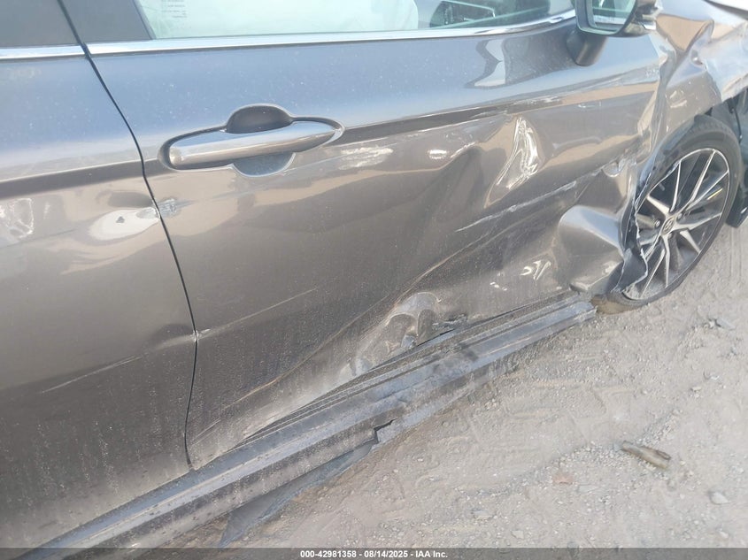 2023 Toyota Camry Se VIN: 4T1G11AK7PU810967 Lot: 42981358