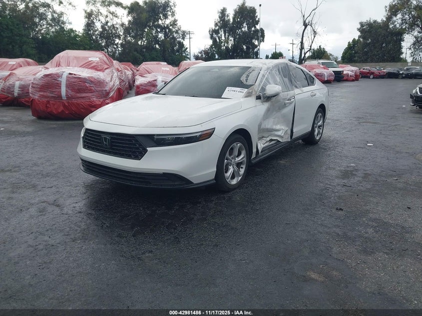 1HGCY1F26RA063617 2024 HONDA ACCORD photo no. 2