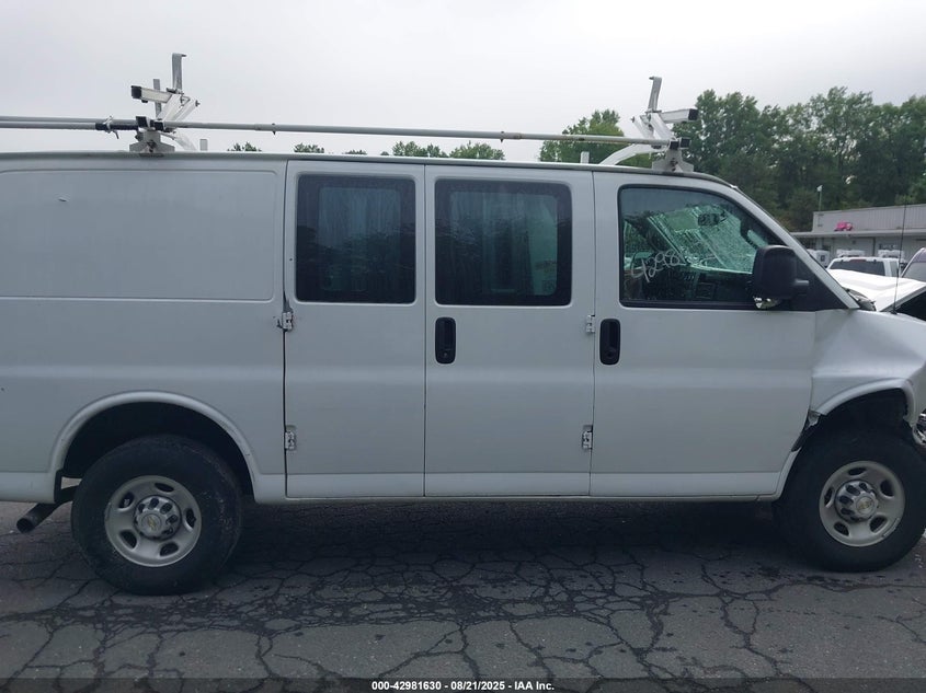 2023 Chevrolet Express G2500 VIN: 1GCWGAFP1P1204228 Lot: 42981630