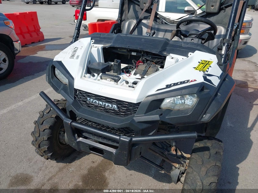 1HFVE04A8G4005613 2016 HONDA SXS photo no. 17