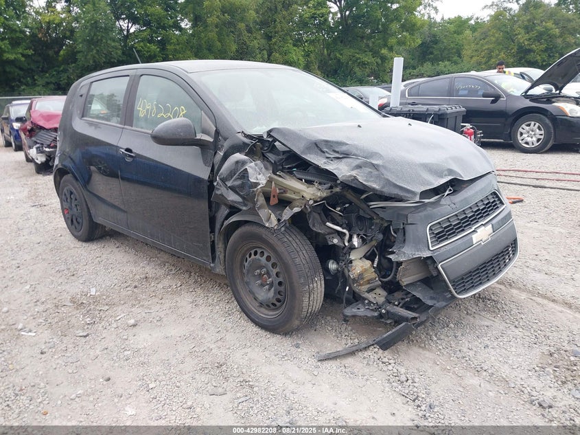 Vin: 1g1ja6sh3g4142829, lot: 43476252, chevrolet sonic ls auto 2016 img_1