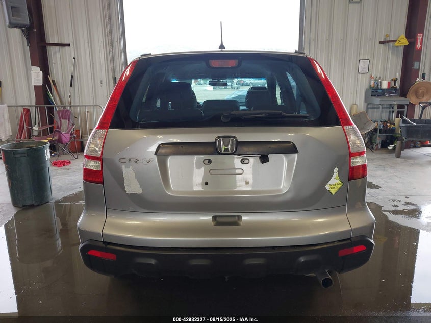2008 Honda Cr-V Lx VIN: 3CZRE38388G702738 Lot: 42982327