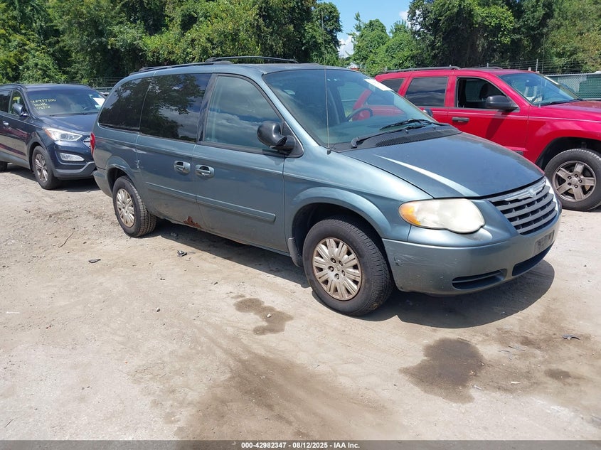 2A4GP44R46R687731 2006 Chrysler Town & Country Lx auction photo 1