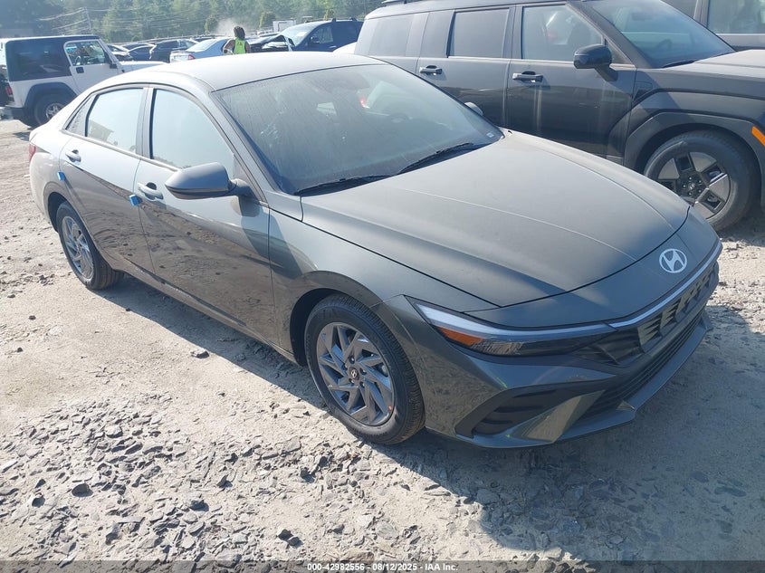 KMHLM4DJ4SU173054 2025 HYUNDAI ELANTRA photo no. 15