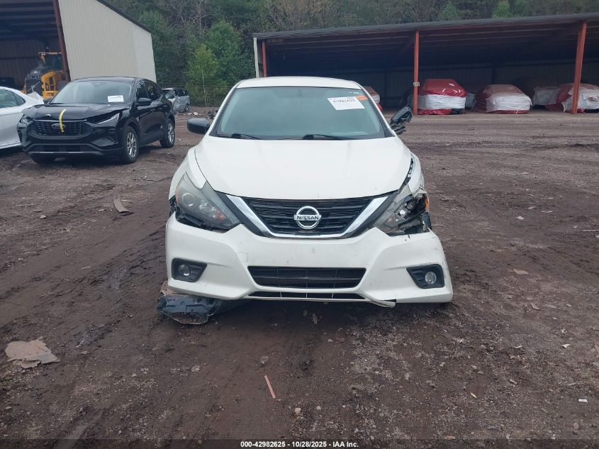 2017 Nissan Altima 2.5 Sr VIN: 1N4AL3APXHC272418 Lot: 42982625