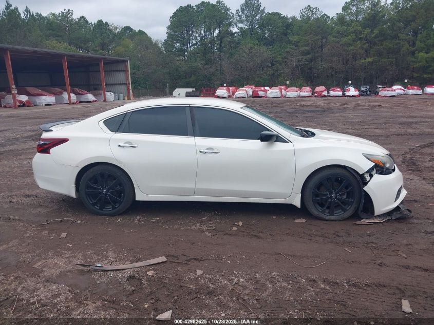 2017 Nissan Altima 2.5 Sr VIN: 1N4AL3APXHC272418 Lot: 42982625