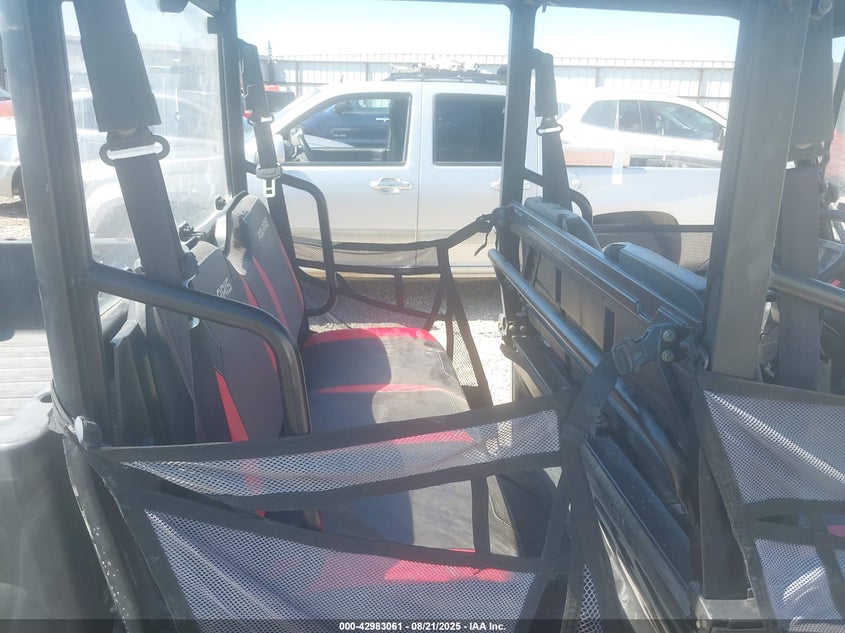 2017 Polaris Ranger Crew 570-4 Eps VIN: 3NSRNE579HE764152 Lot: 42983061