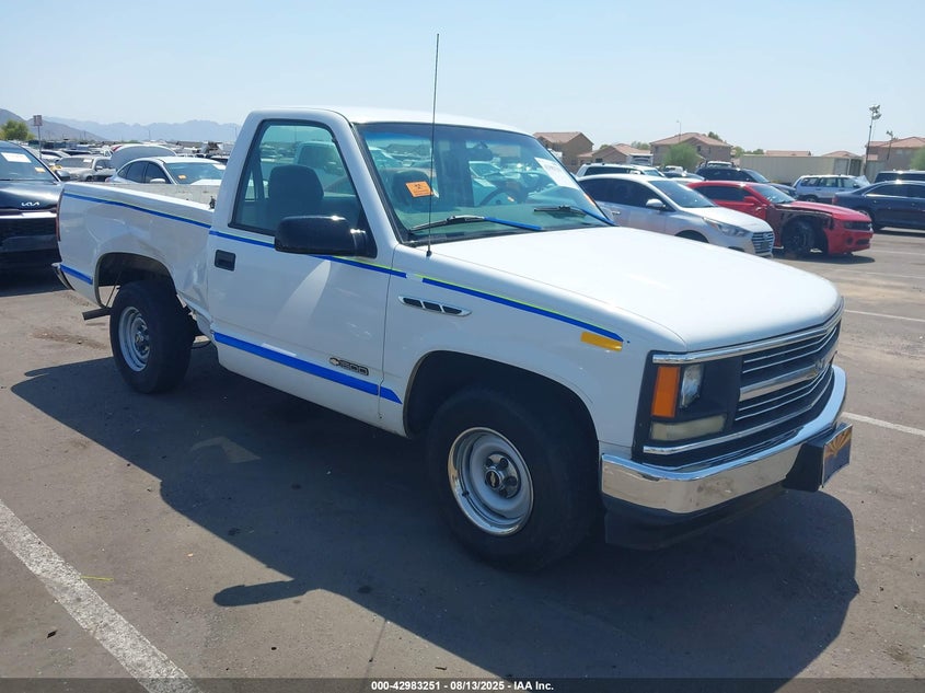 1GCEC14WXVZ156678 1997 Chevrolet C1500 Fleetside W/T auction photo 1