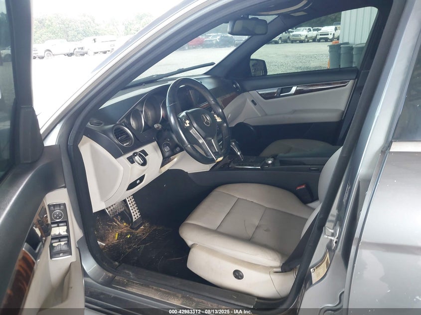 2012 Mercedes-Benz C 250