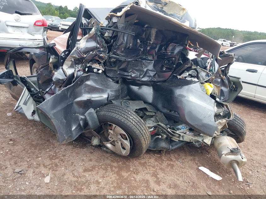 2014 HONDA CIVIC LX - 19XFB2F59EE004825