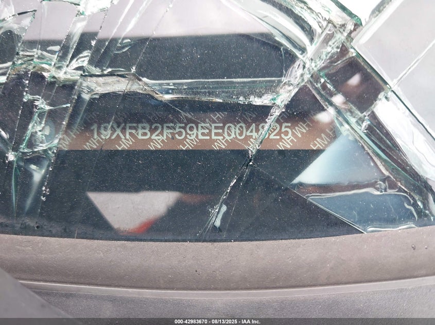 2014 HONDA CIVIC LX - 19XFB2F59EE004825