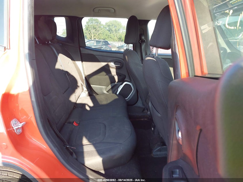 2018 JEEP RENEGADE LATITUDE 4X4 - ZACCJBBB9JPH98885