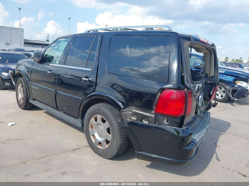 2005 Lincoln Navigator
