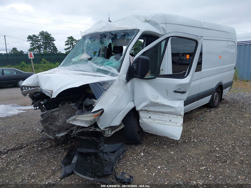 Vin: wdrpe8cc1c5649379, lot: 43479014, freightliner sprinter 2500 20122