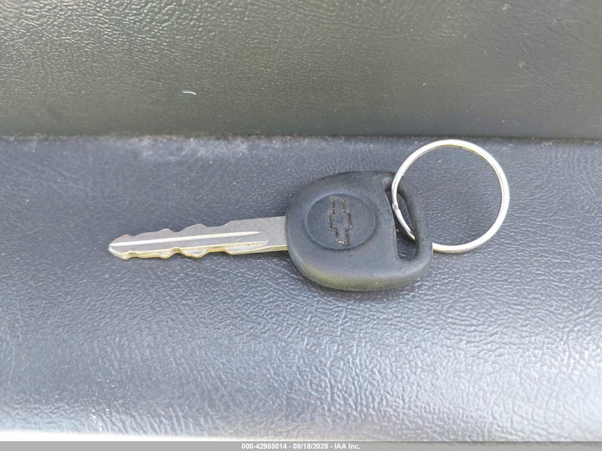 2004 Chevrolet Silverado 2500Hd Ls VIN: 1GCHK29U04E142775 Lot: 42985014