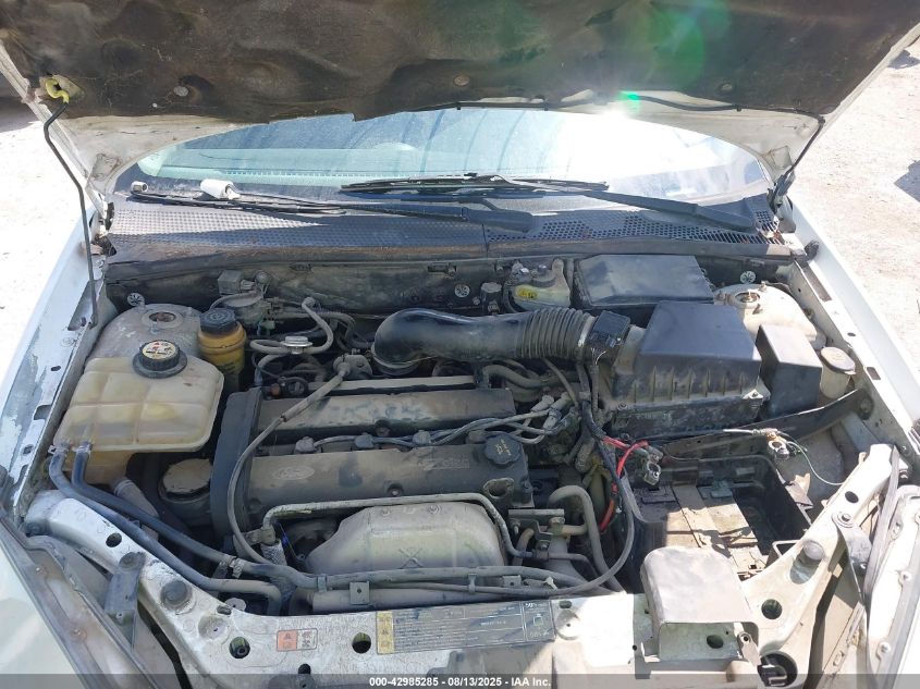 2001 Ford Focus Zx3 VIN: 3FAFP31381R110639 Lot: 42985285