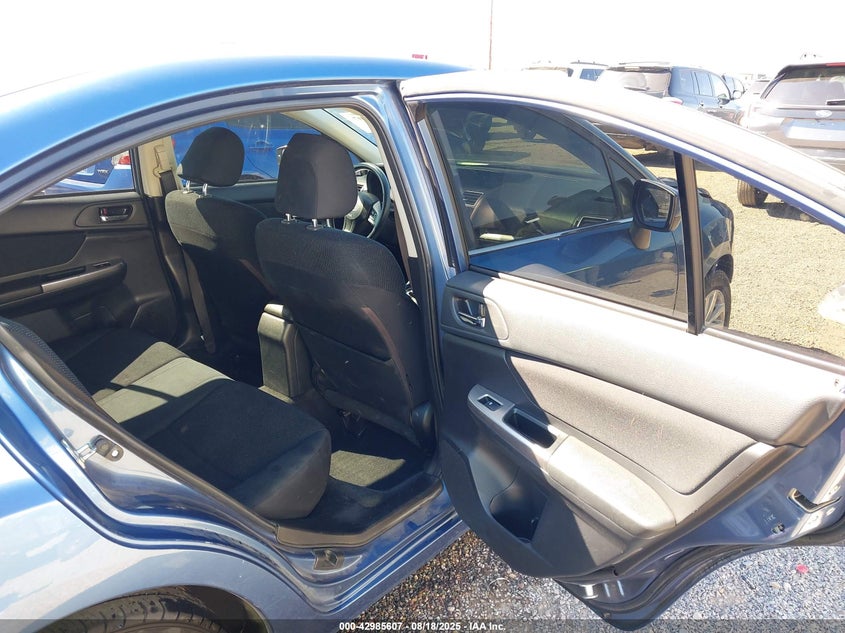 2016 SUBARU IMPREZA auction photo 8
