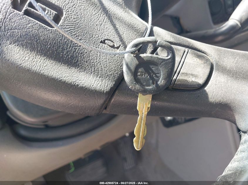 2005 GMC Sierra 2500Hd Slt VIN: 1GTHK232X5F943779 Lot: 42985724