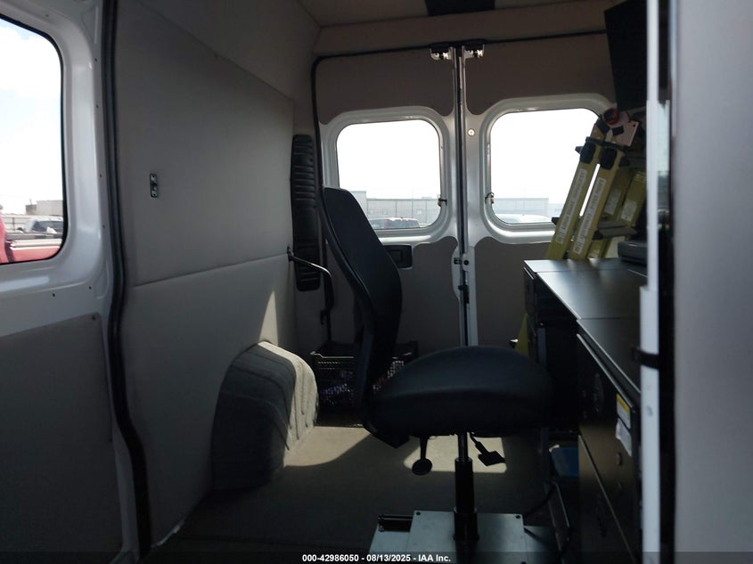 2021 Ram Promaster 1500 High Roof 136 Wb VIN: 3C6LRVBGXME515277 Lot: 42986050