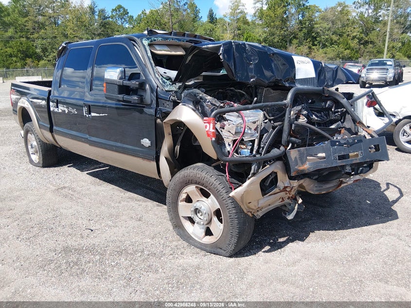 2013 FORD F-350 — zdjęcie z aukcji
