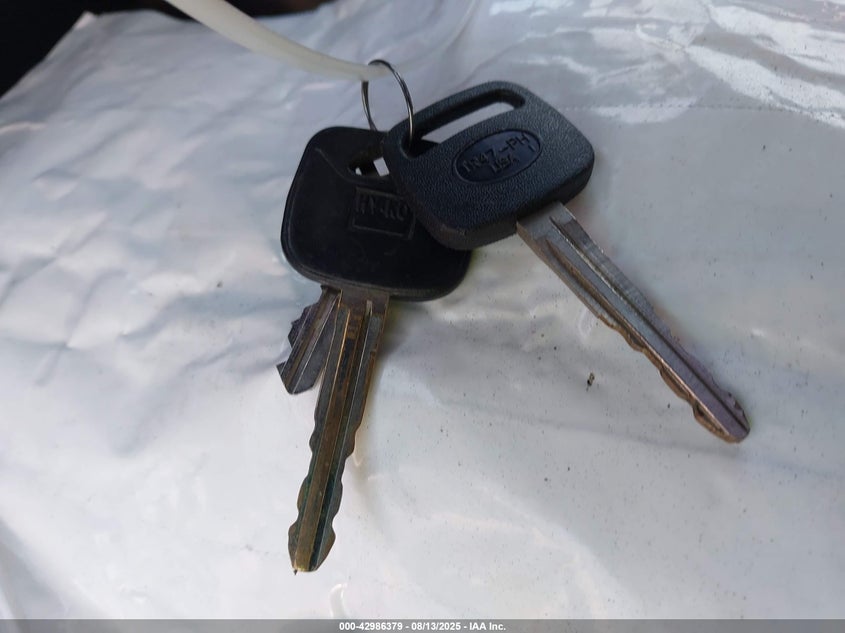 2001 Toyota Camry Ce VIN: 4T1BG22K31U043493 Lot: 42986379