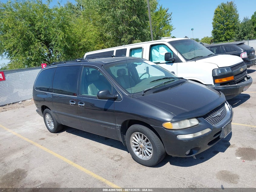 1C4GP64L8XB921205 1999 Chrysler Town & Country Limited auction photo 1
