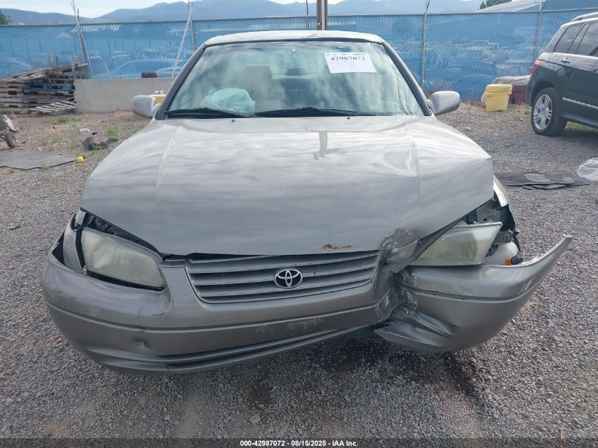 1999 Toyota Camry Le/Xle VIN: JT2BG22KXX0338703 Lot: 42987072