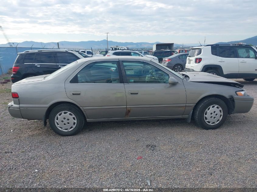 1999 Toyota Camry Le/Xle VIN: JT2BG22KXX0338703 Lot: 42987072