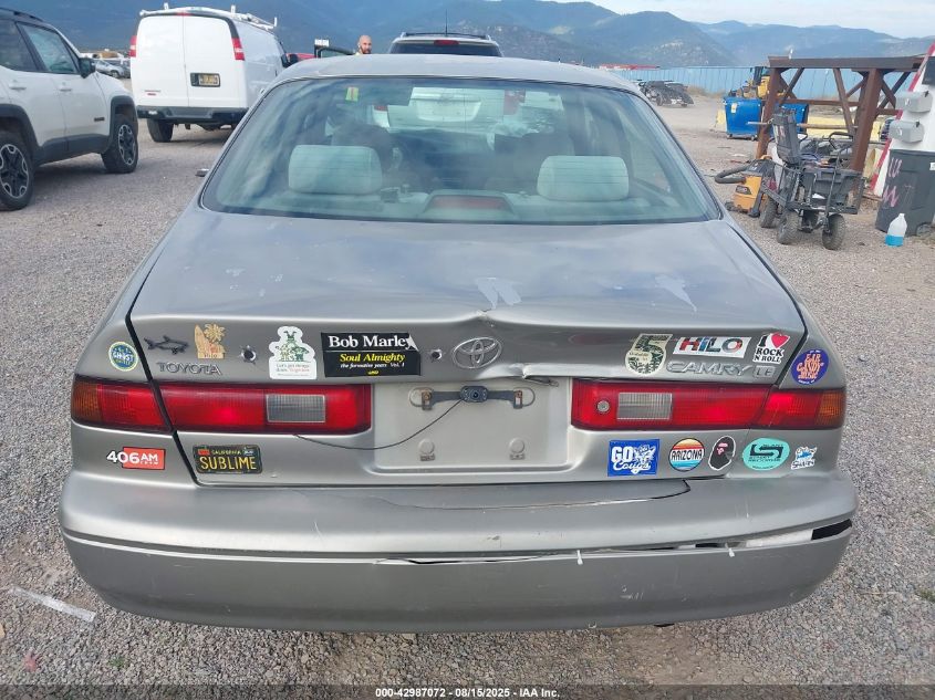 1999 Toyota Camry Le/Xle VIN: JT2BG22KXX0338703 Lot: 42987072