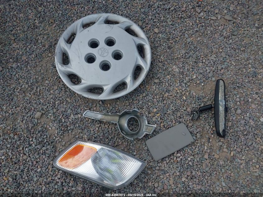 1999 Toyota Camry Le/Xle VIN: JT2BG22KXX0338703 Lot: 42987072