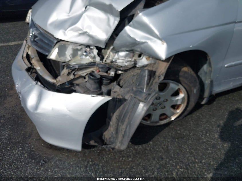 2003 Honda Odyssey Ex-L VIN: 5FNRL18003B132156 Lot: 42987337