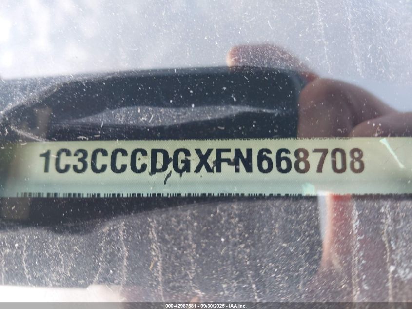 2015 Chrysler 200 S VIN: 1C3CCCDGXFN668708 Lot: 42987581