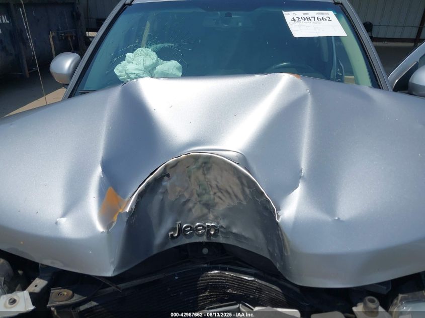 2017 Jeep Compass Latitude Fwd VIN: 1C4NJCEB5HD182409 Lot: 42987662