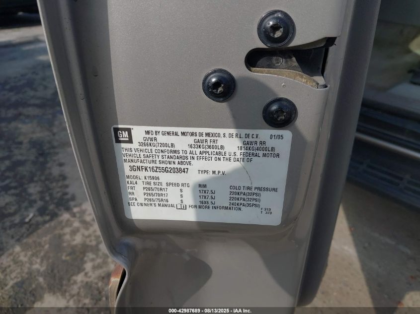 2005 Chevrolet Suburban 1500 Lt VIN: 3GNFK16Z55G203847 Lot: 42987689