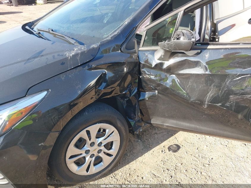 2019 Chevrolet Cruze Ls VIN: 1G1BC5SMXK7118427 Lot: 42987713