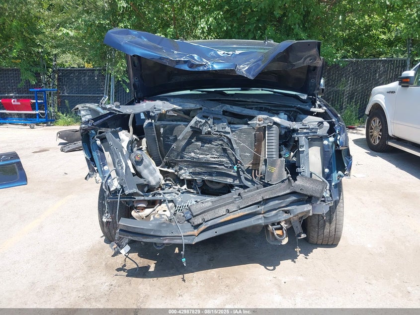 2007 Chevrolet Tahoe Ltz VIN: 1GNFK13097R397288 Lot: 42987829