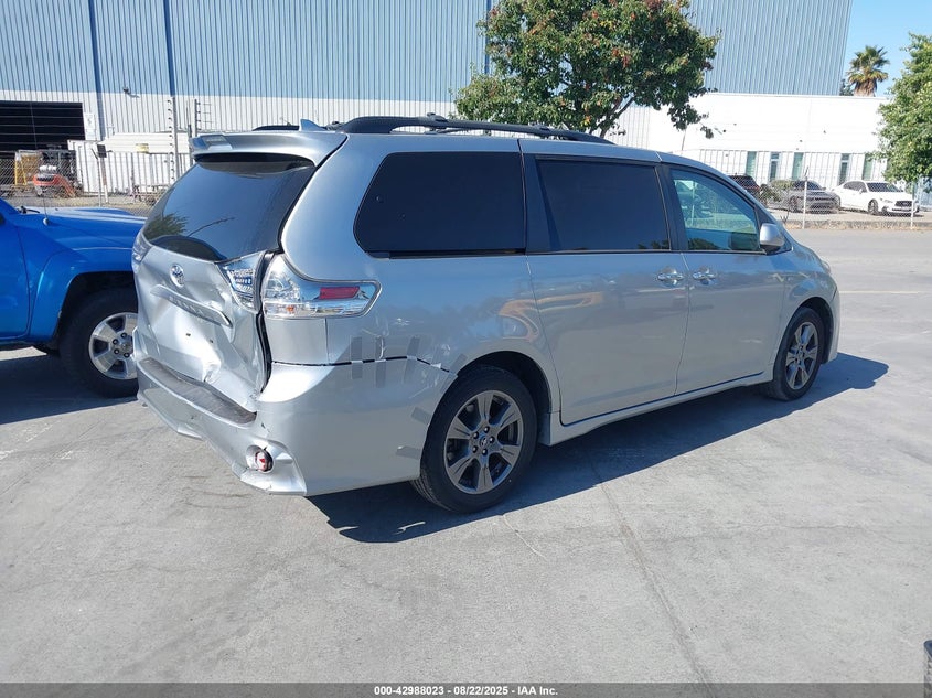 Vin: 5tdez3dc8ks225073, lot: 43482067, toyota sienna se 7 passenger 20194