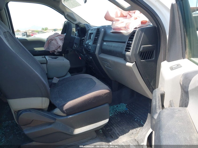 2017 FORD F-250 XL - 1FTBF2A66HEF48928