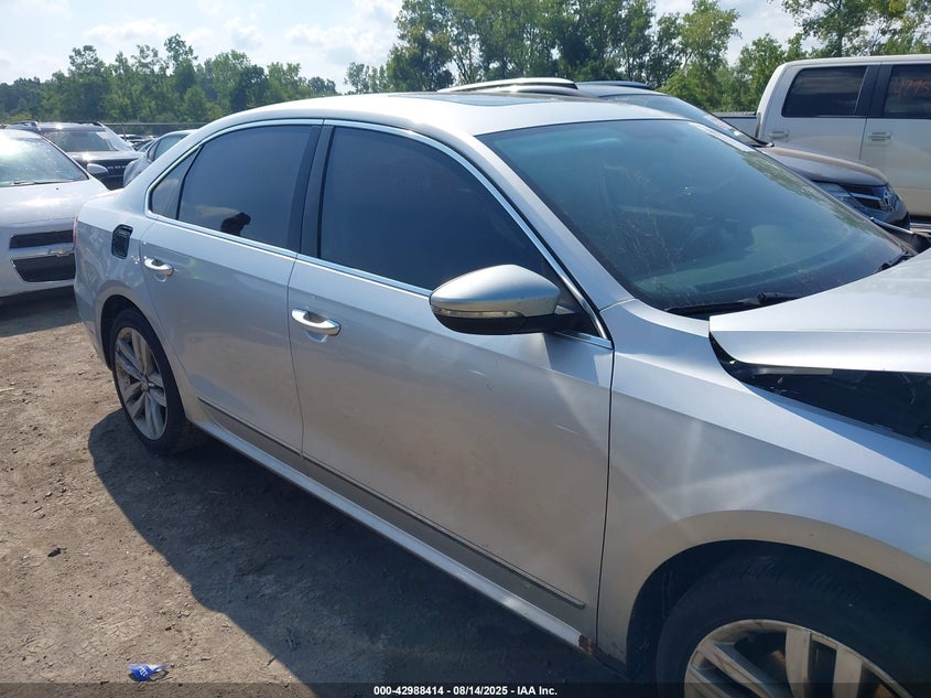 2016 VOLKSWAGEN PASSAT 1.8T SEL - 1VWCT7A39GC048947