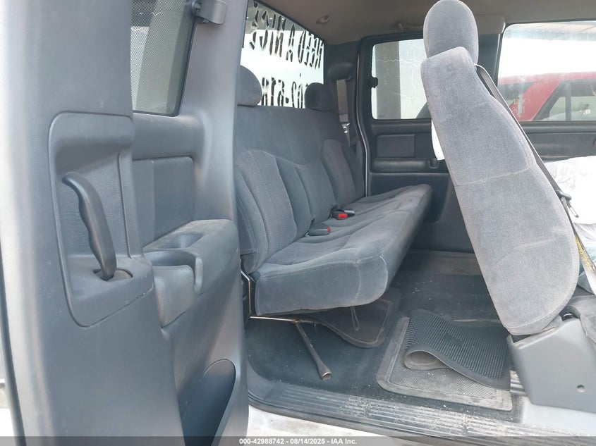 2001 Chevrolet Silverado 2500Hd Ls VIN: 1GCHC29131E339163 Lot: 42988742