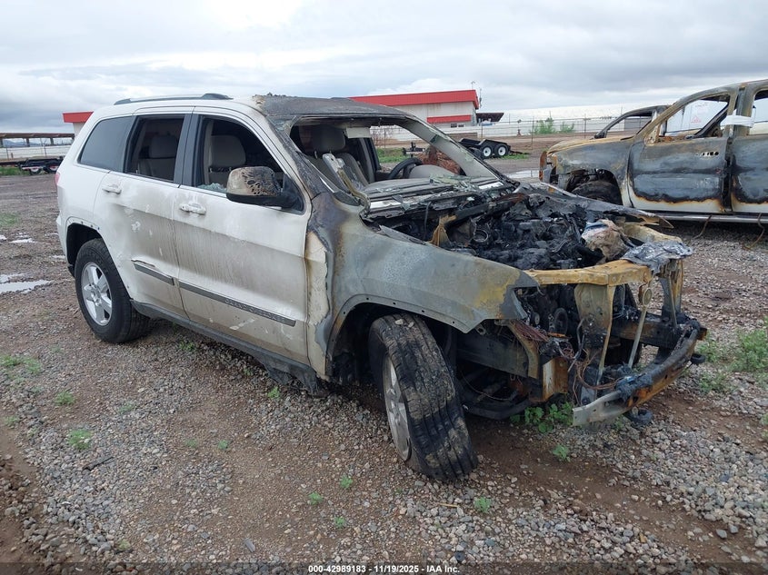 JEEP GRAND CHEROKEE LAREDO