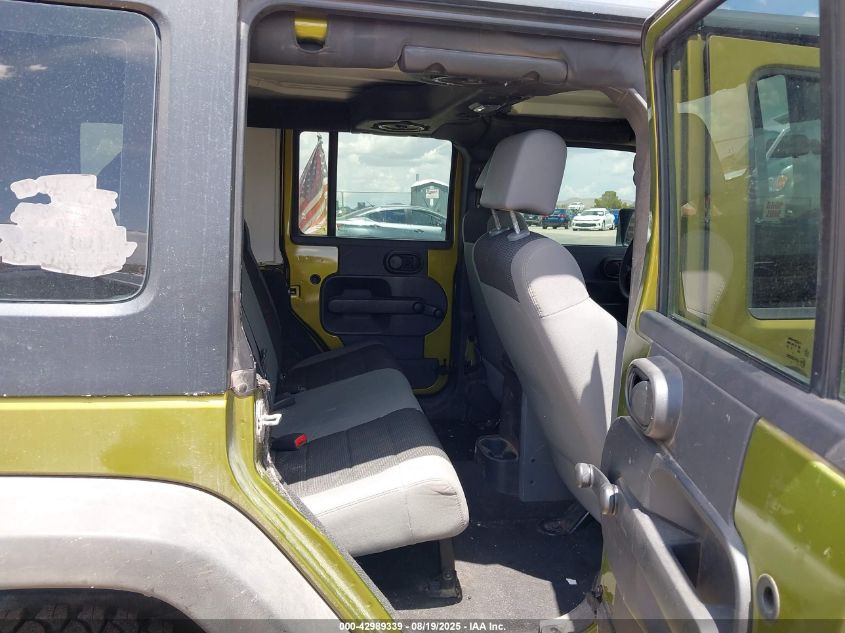 2007 Jeep Wrangler Unlimited X VIN: 1J4GA39147L137678 Lot: 42989339