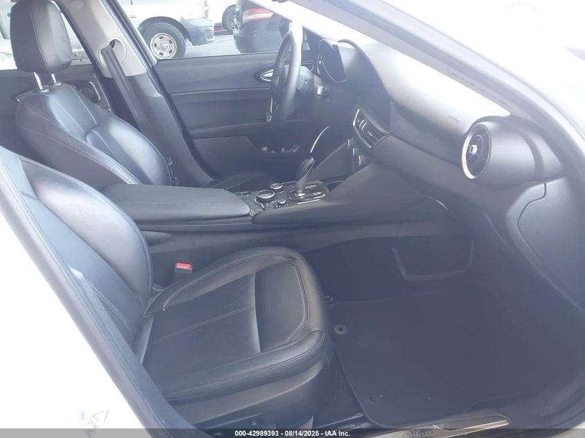 2019 ALFA ROMEO GIULIA SPORT AWD ZARFANAN0K7610057