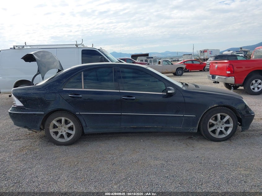 2007 Mercedes-Benz C 280 Luxury 4Matic VIN: WDBRF92H87F906111 Lot: 42989939