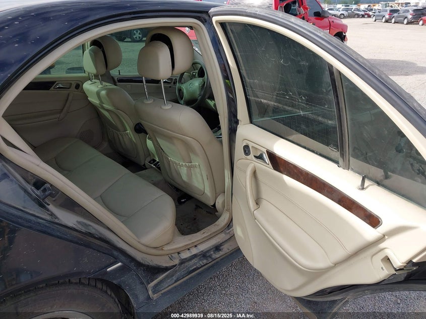 2007 Mercedes-Benz C 280 Luxury 4Matic VIN: WDBRF92H87F906111 Lot: 42989939