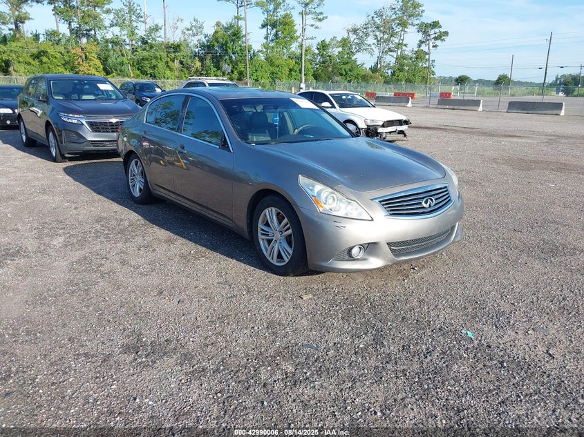 INFINITI G37 SPORT