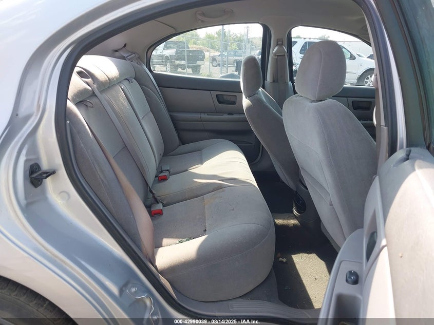 2005 Mercury Sable Gs VIN: 1MEFM50U85A604037 Lot: 42990039